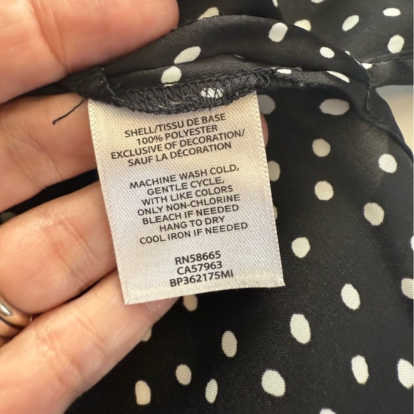 Nordstrom BP Black Shite Polka Dot Lace Trim Cami Lightweight Tank Top Size SML - Picture 6 of 9